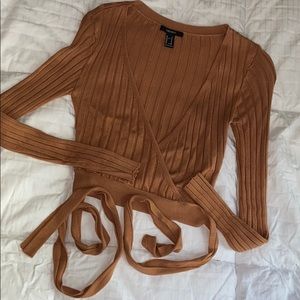 Body wrap side tie crop top -